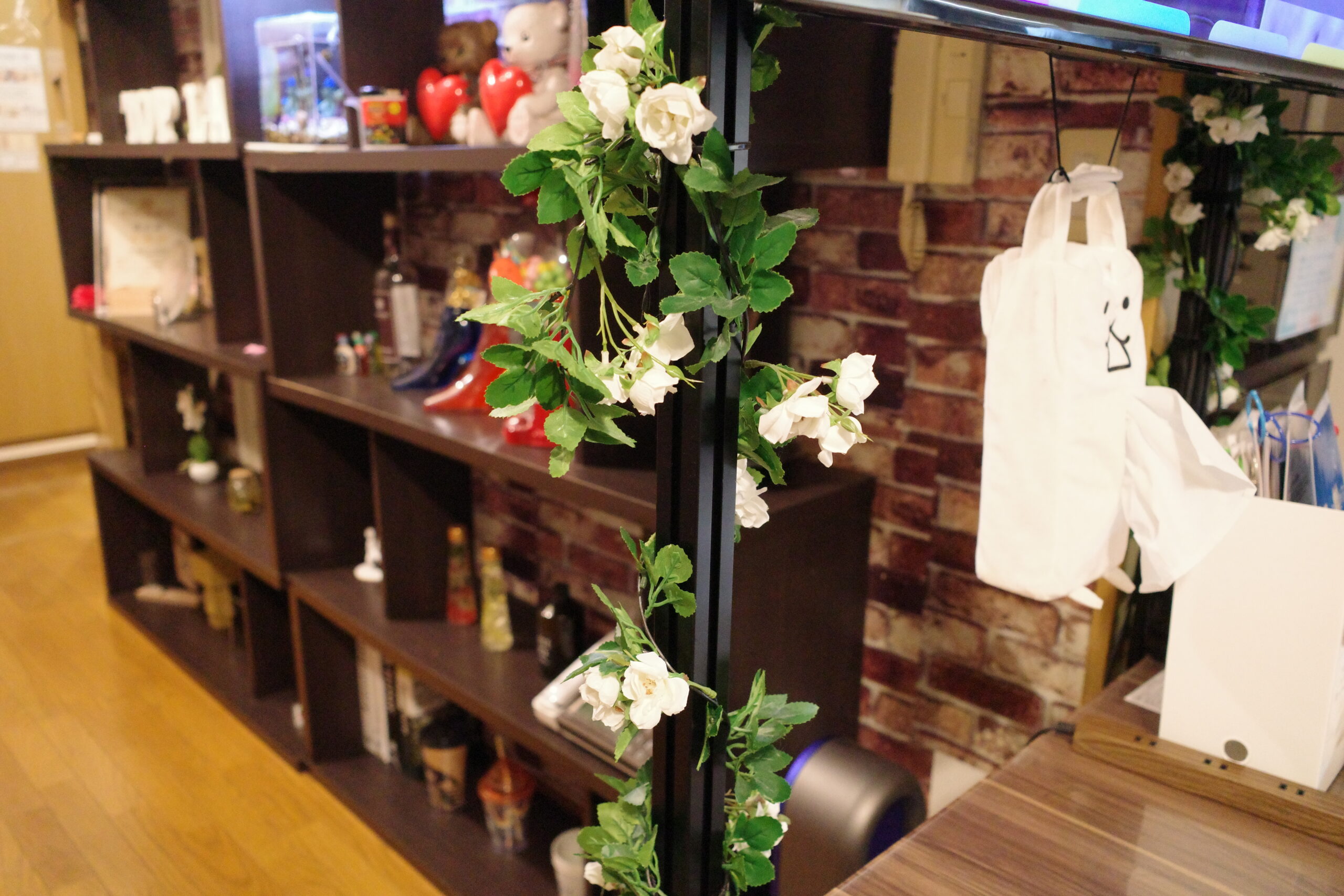 リビングの棚 scaled